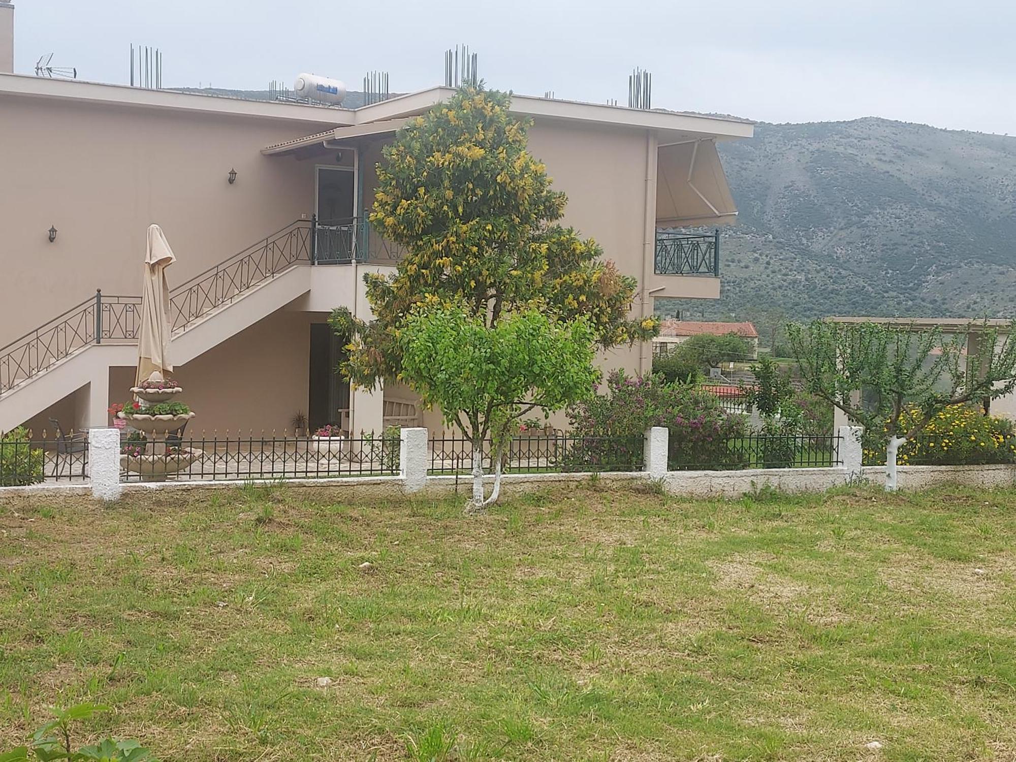 Διαμέρισμα Μεντησ Igoumenitsa Exterior photo